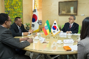 Meeting with Ethiopian Ambassador 의 목록 이미지 입니다. 