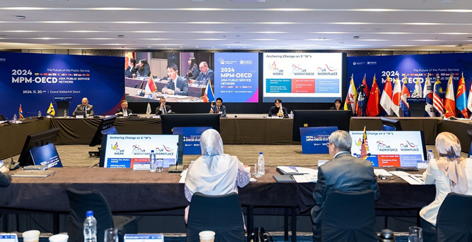 Hosting the second annual meeting of the Asia Public Service Network